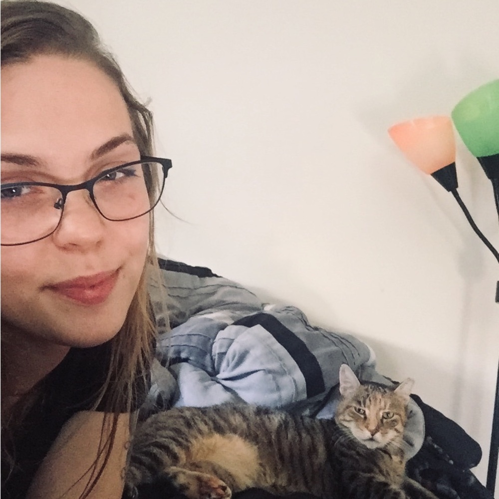 Meet your Posher, Kait